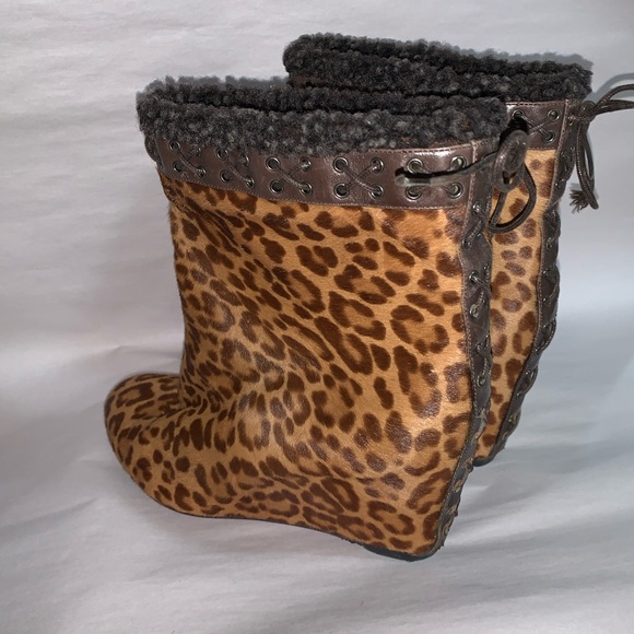 CHRISTIAN LOUBOUTIN size 8 wedge heel BOOTIES - Picture 10 of 14